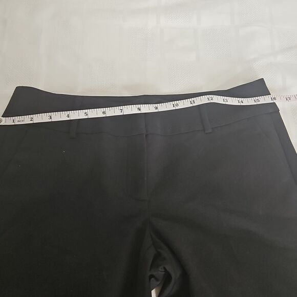 Women's Black Slim Leg Signature Fit Pants - Picture 11 of 16